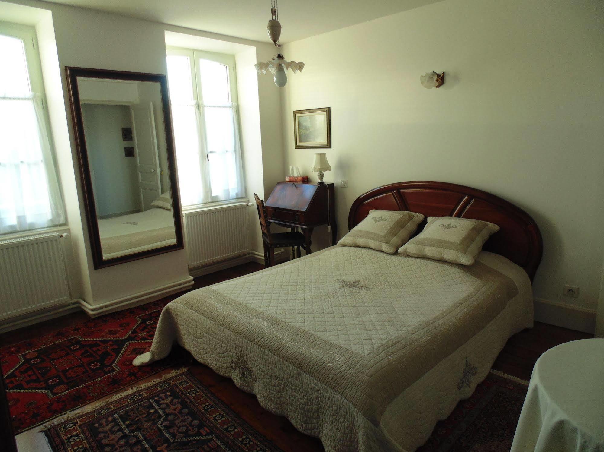 Mussy-sur-Seine La Promenade En Champagne Bed & Breakfast エクステリア 写真